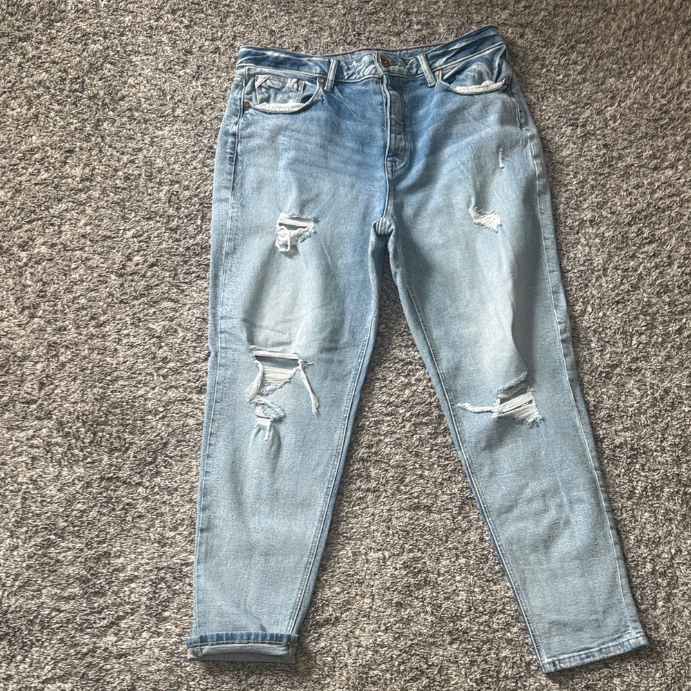 Maurices | Light Wash Distressed Women’s Jeans